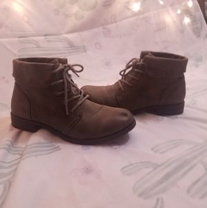 Like new Sonoma boots